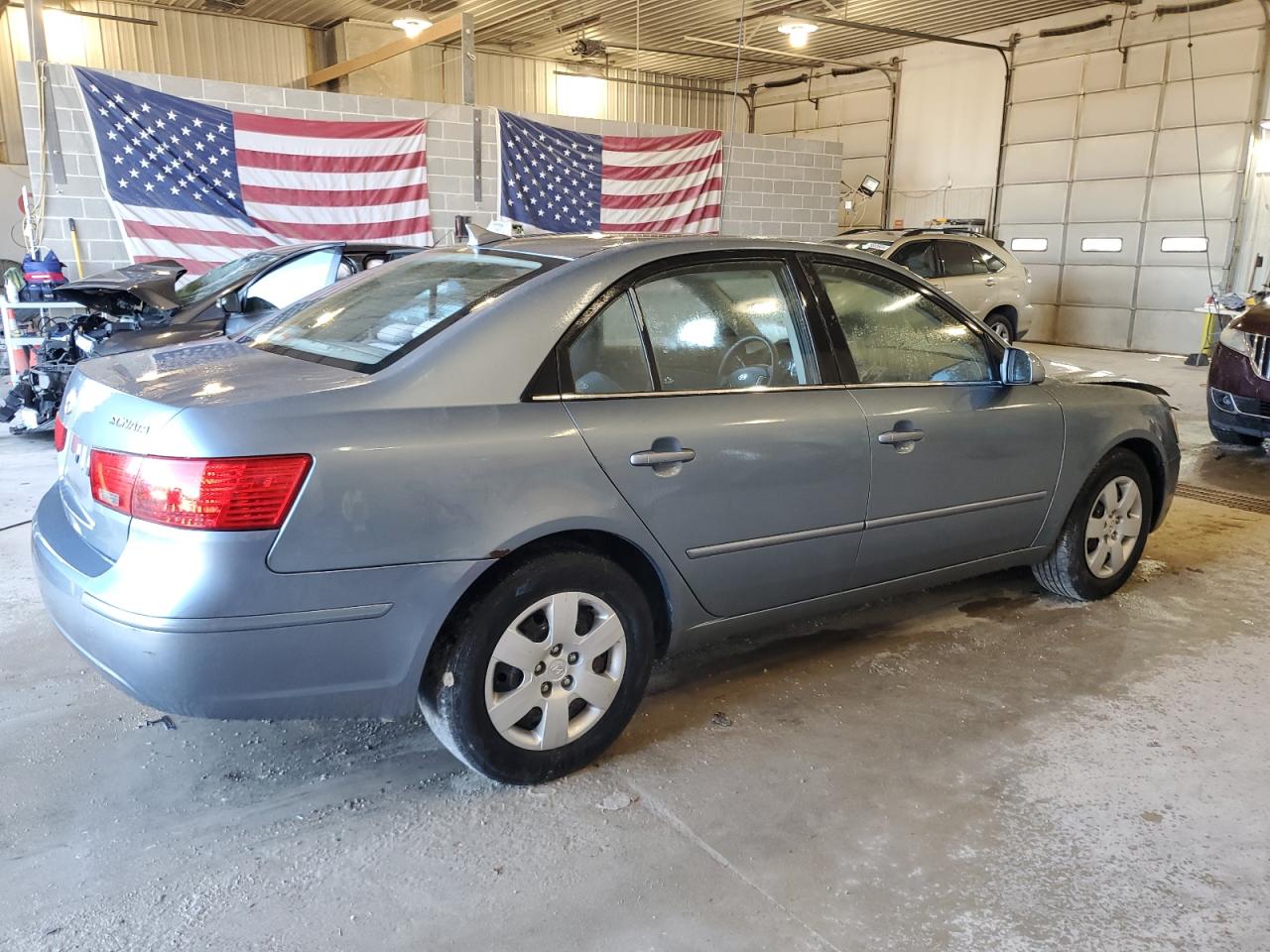2009 Hyundai Sonata - Image 3