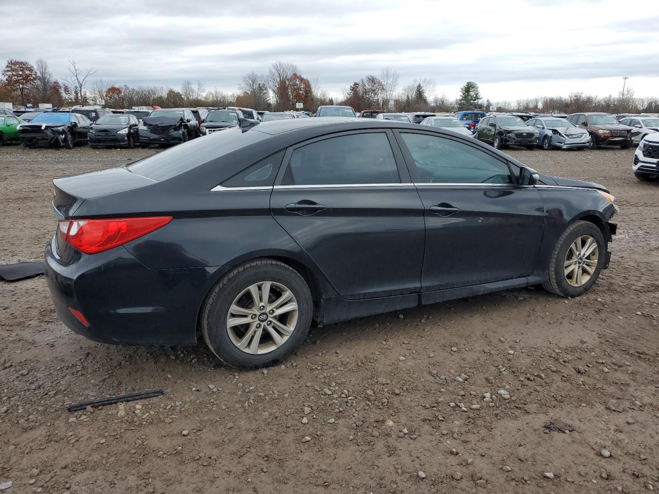2014 Hyundai Sonata - Image 3