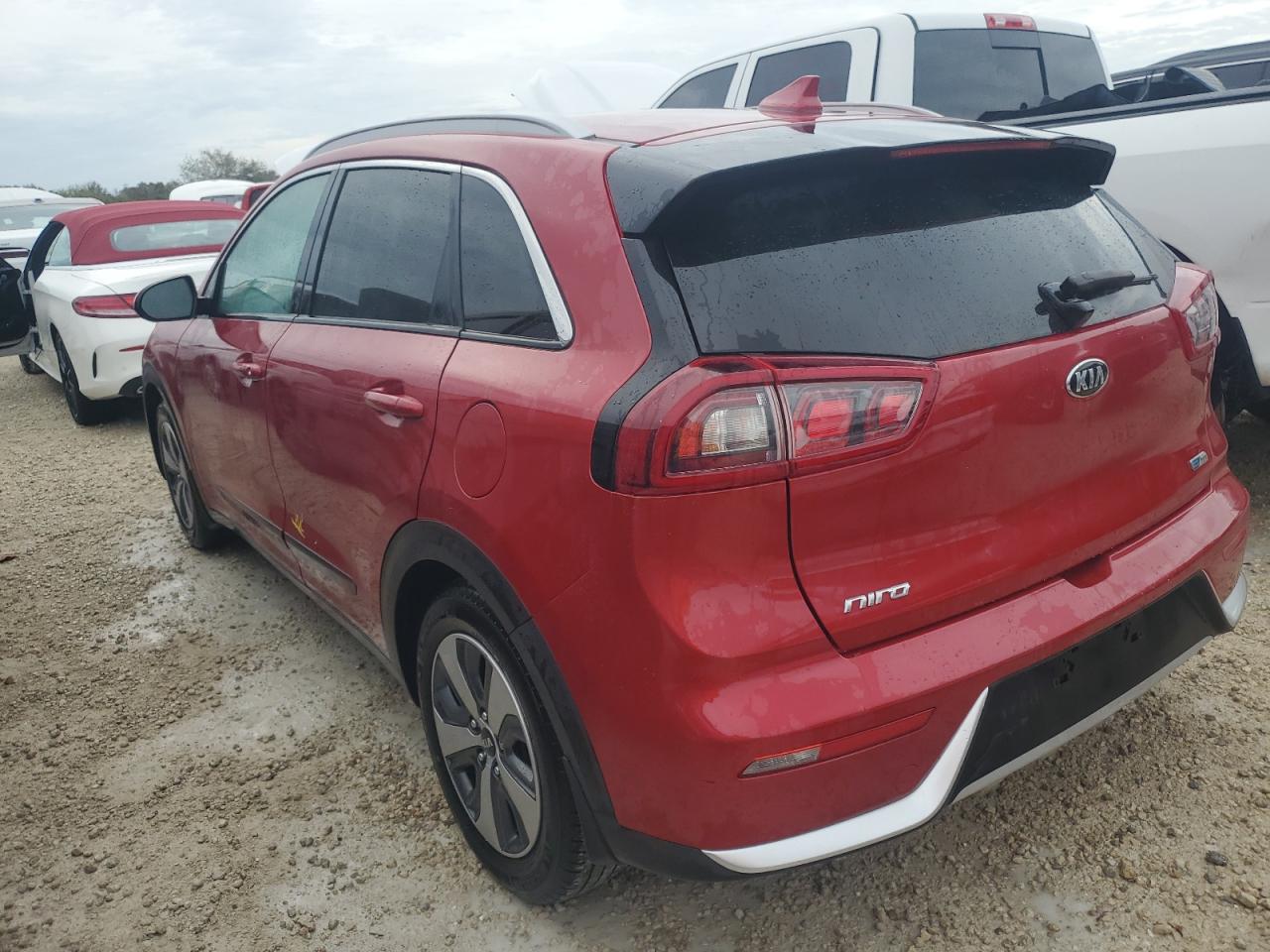 2019 Kia Niro - Image 2