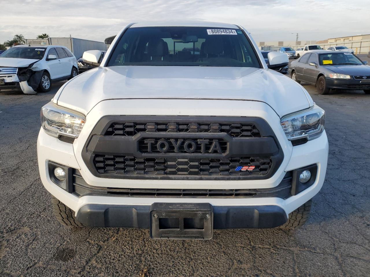 VIN 3TMDZ5BN8JM036420 2018 TOYOTA TACOMA no.5