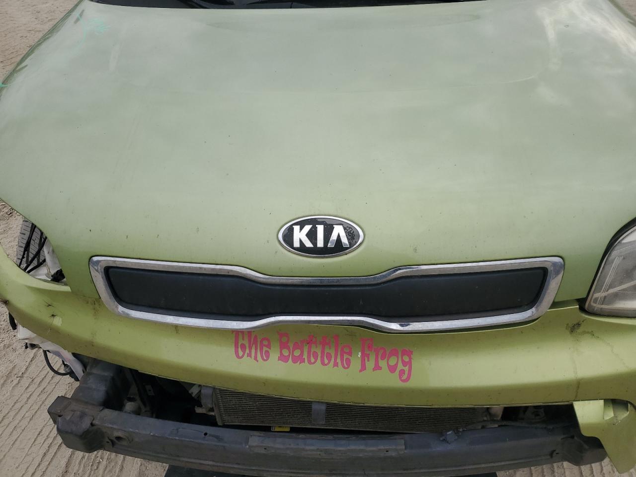 VIN KNDJN2A24G7871048 2016 KIA SOUL no.11