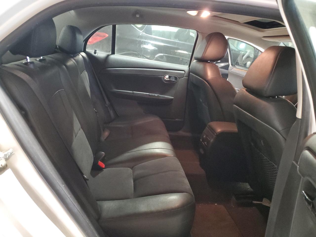 2012 Chevrolet Malibu - Image 11