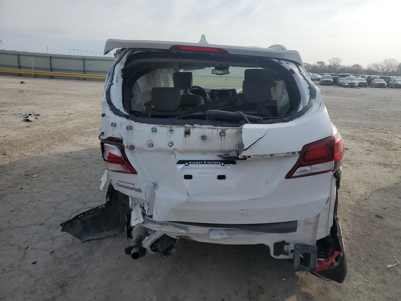 2018 Hyundai Santa Fe - Image 6