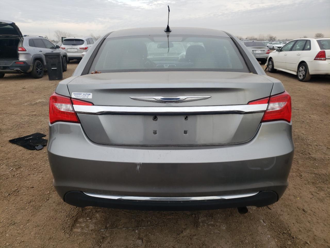 2011 Chrysler 200 Touring VIN: 1C3BC1FB2BN604027 Lot: 82757454