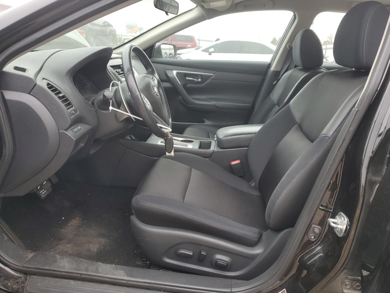 2017 Nissan Altima - Image 7