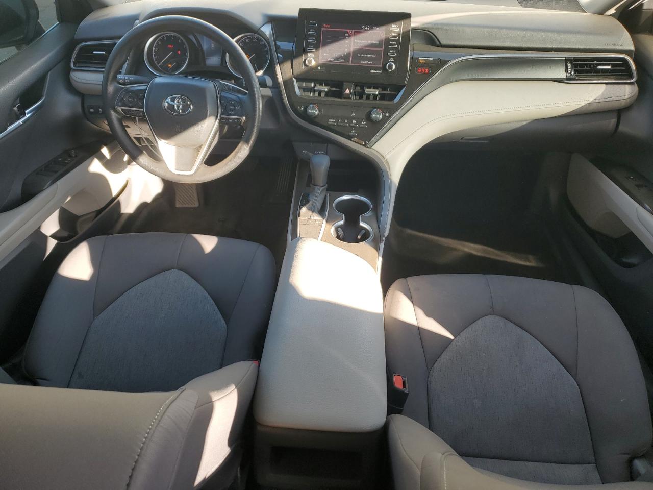 2022 Toyota Camry - Image 8