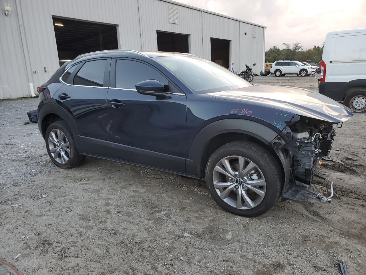 VIN 3MVDMBBM3PM579007 2023 MAZDA CX30 no.4