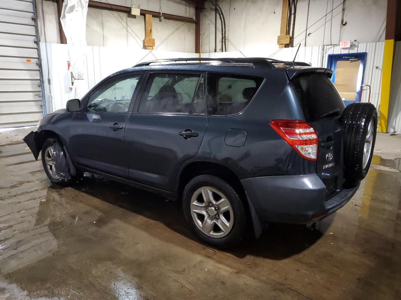 2011 Toyota RAV 4 - Image 2