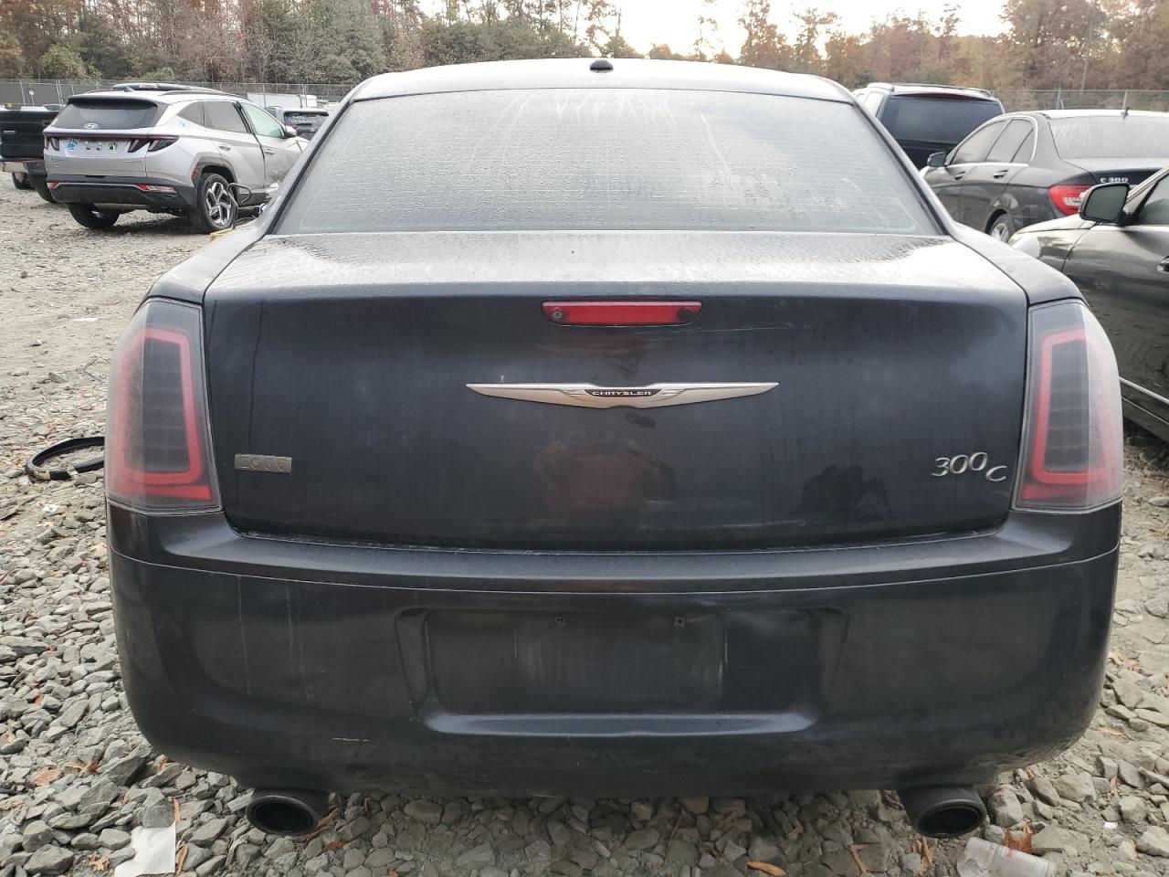 2013 Chrysler 300 - Image 6