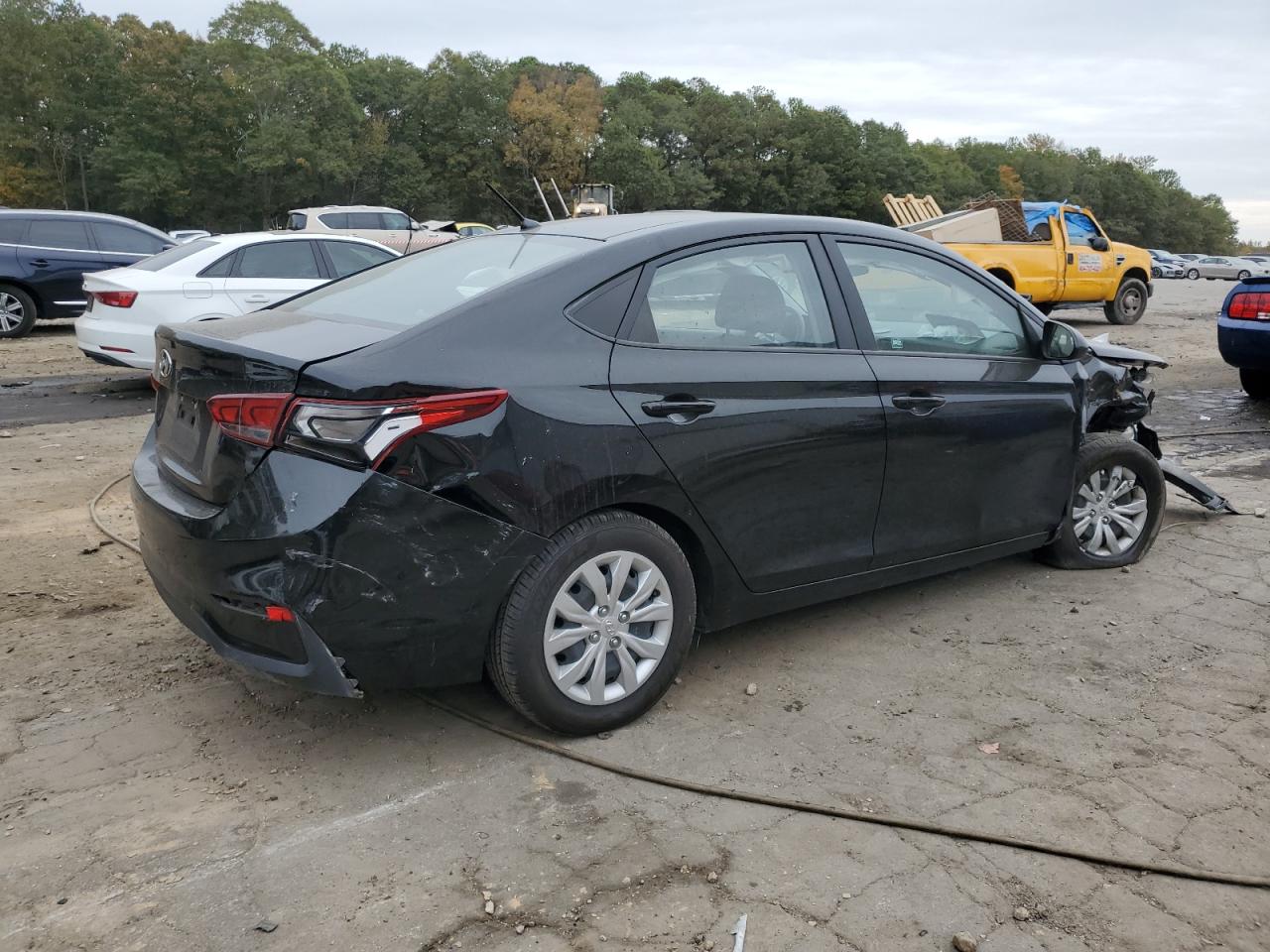 2021 Hyundai Accent - Image 3