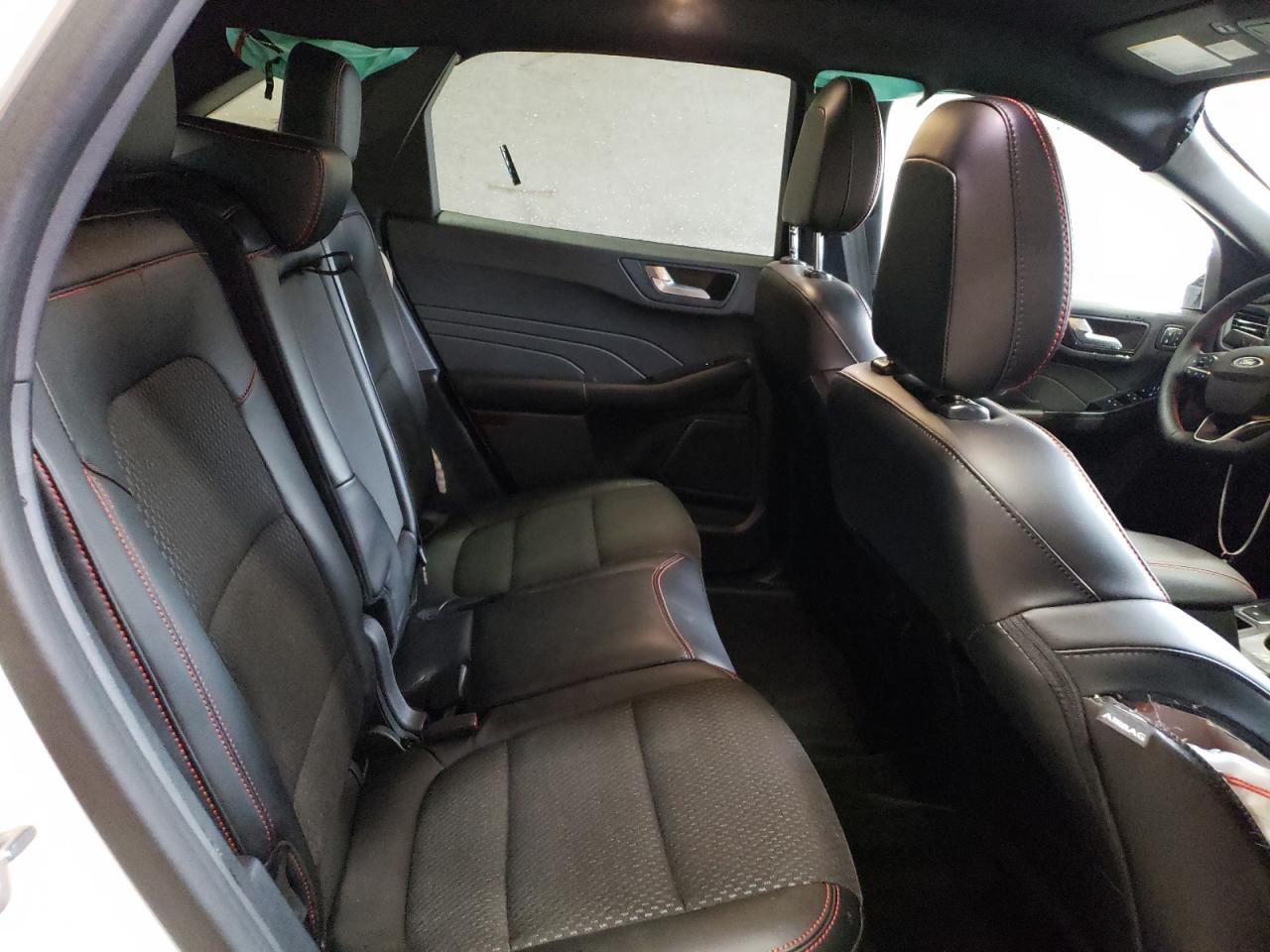 2023 Ford Escape - Image 11
