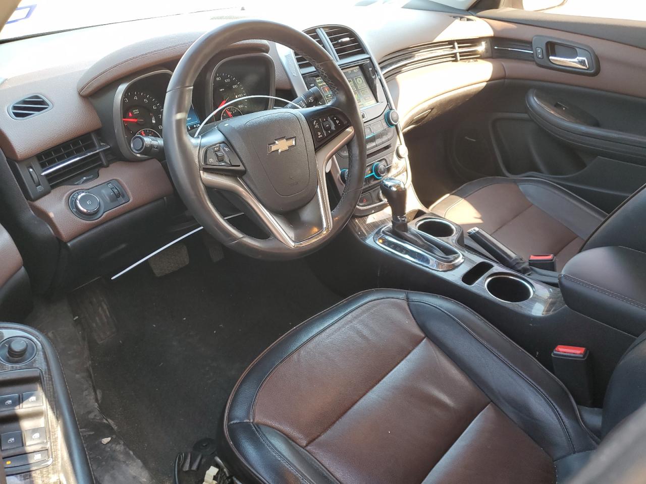 2015 Chevrolet Malibu - Image 8