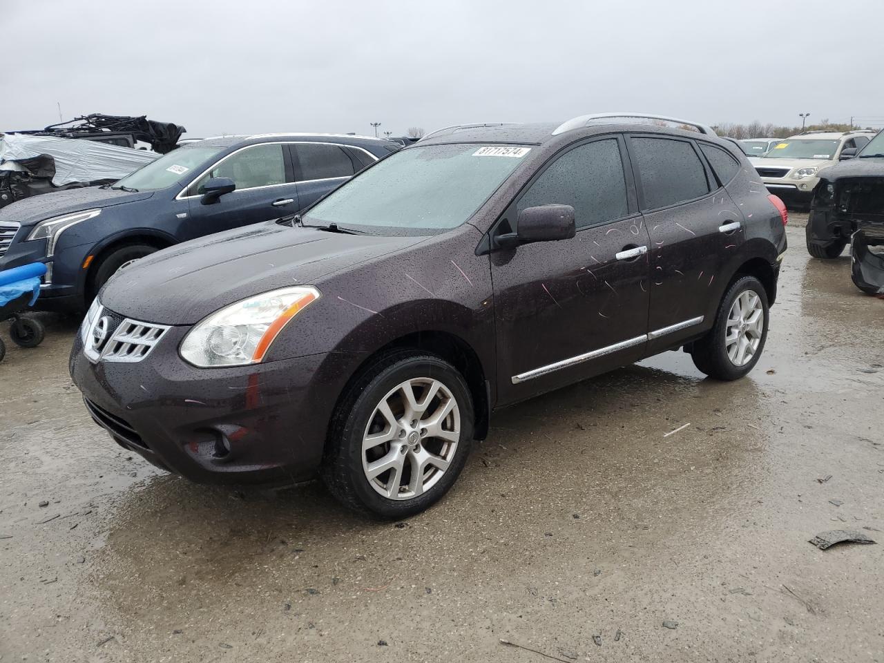 2011 Nissan Rogue - Image 1