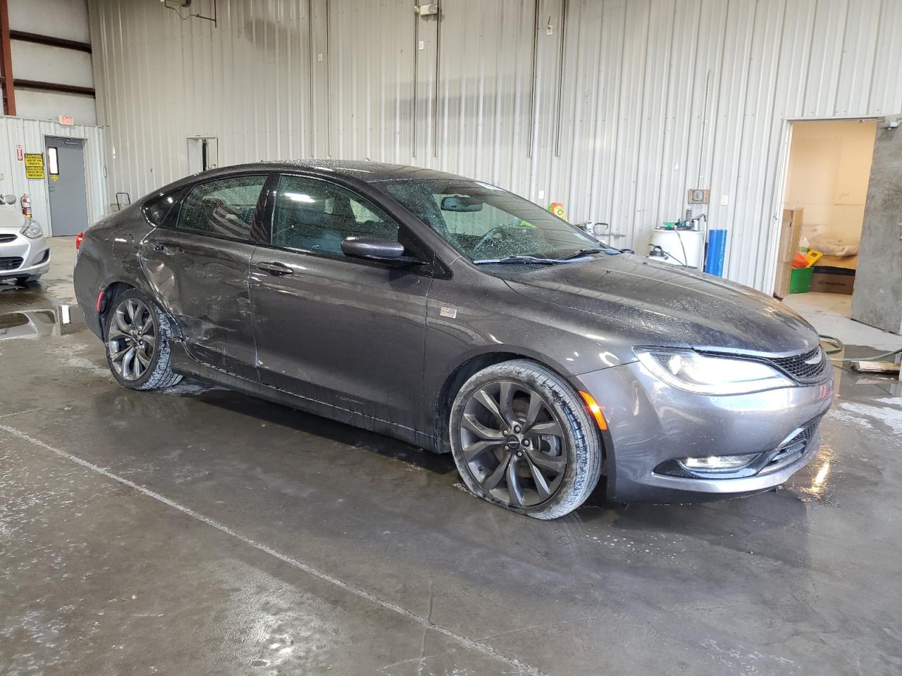 2015 Chrysler 200 S VIN: 1C3CCCDG7FN630210 Lot: 79462644