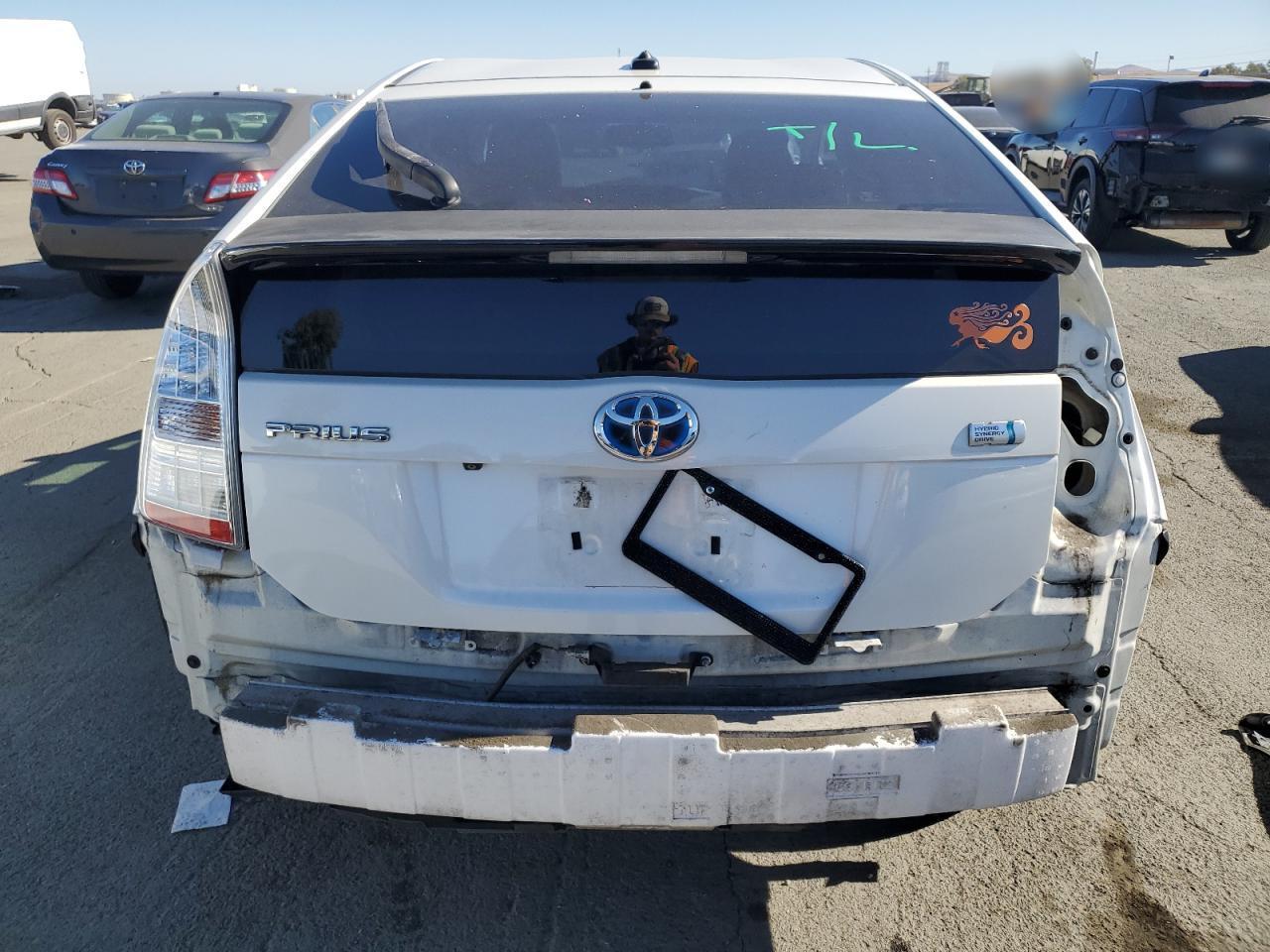2010 Toyota Prius - Image 6