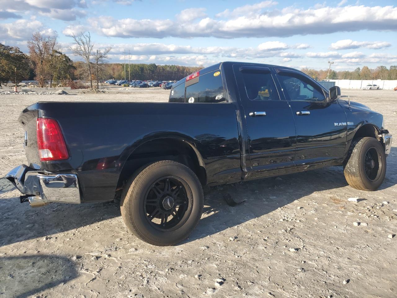 2010 Dodge RAM - Image 3