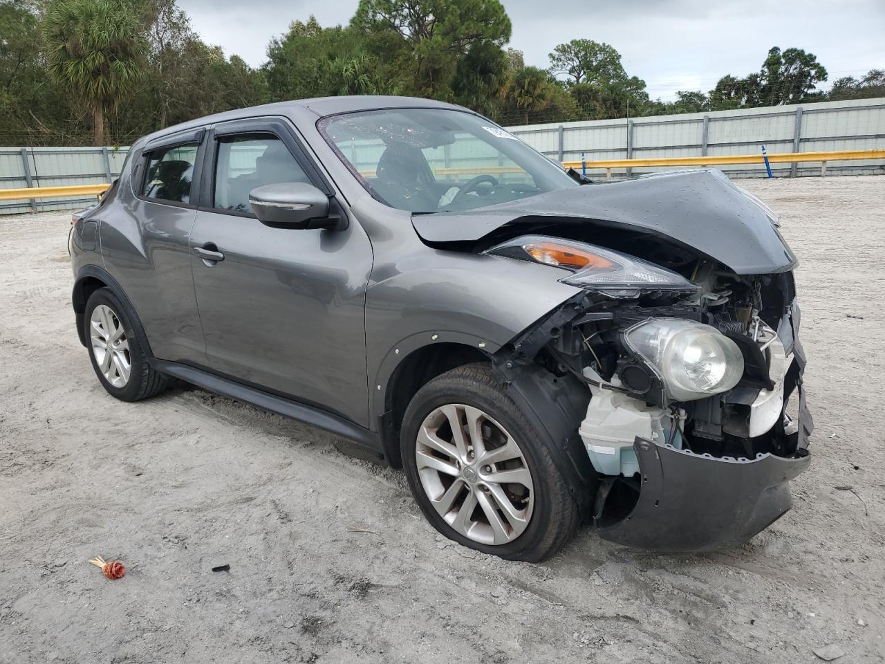 2017 Nissan Juke - Image 4