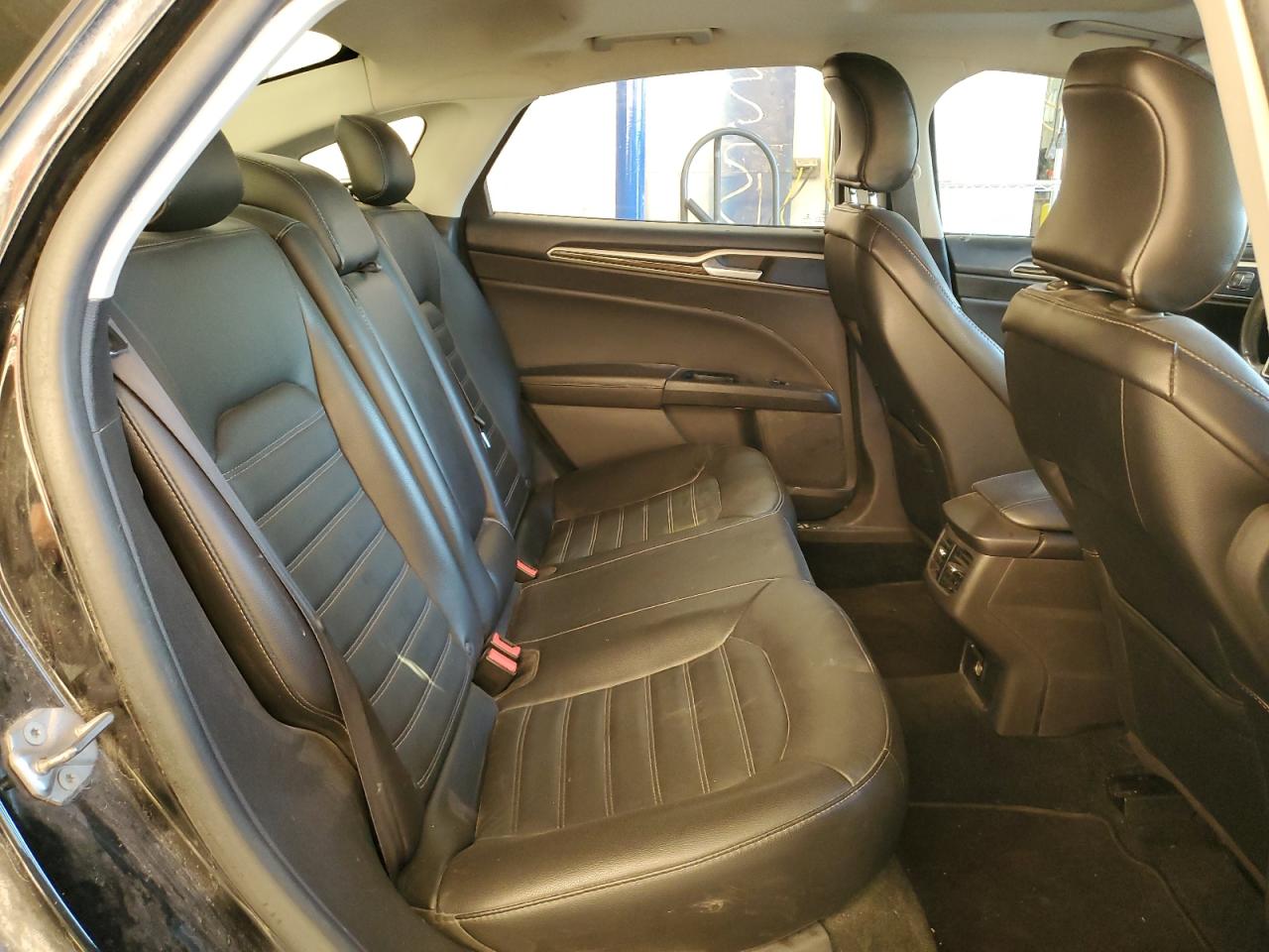 2016 Ford Fusion - Image 10