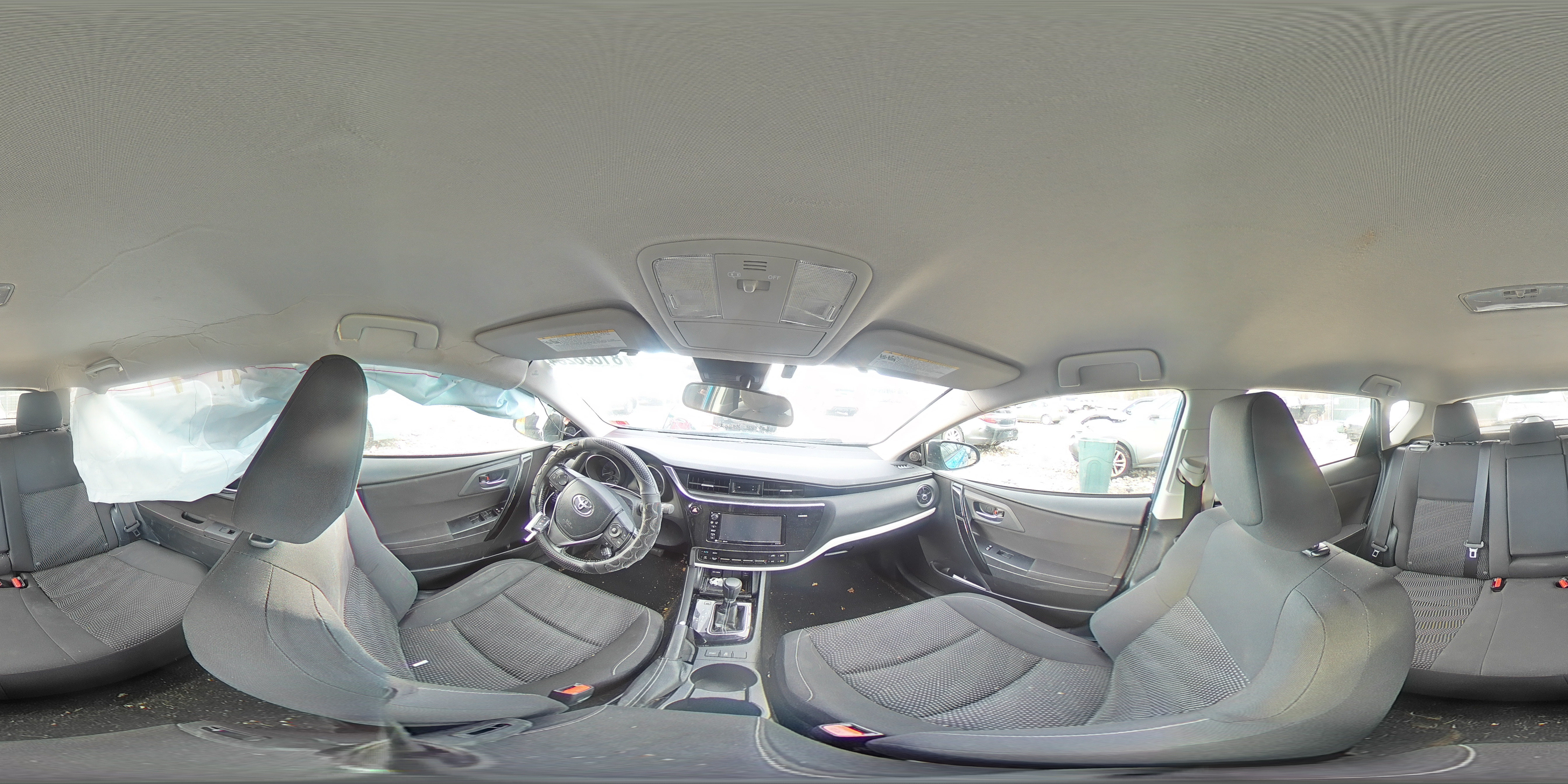 2017 Toyota Corolla - Image 12