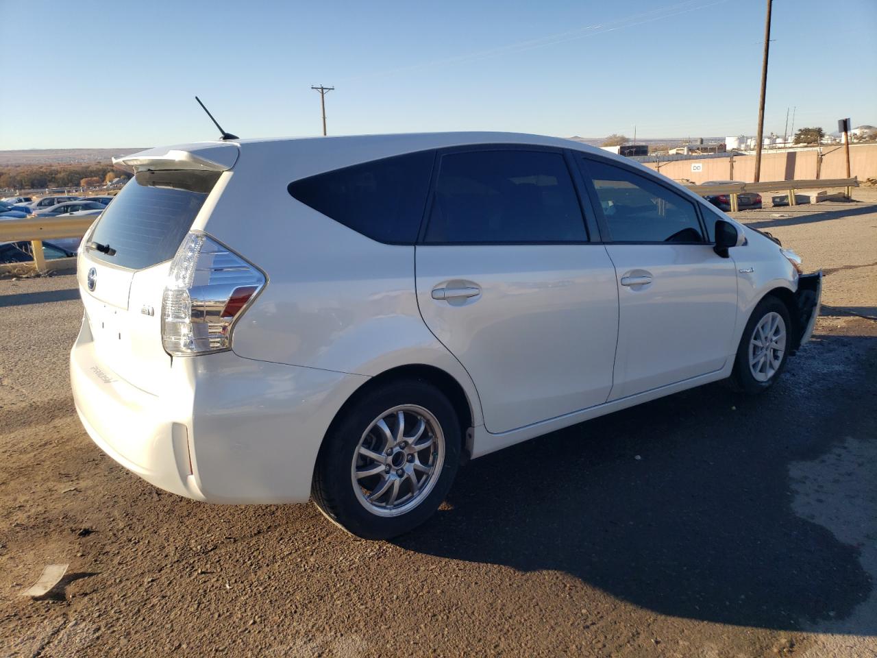 VIN JTDZN3EU6EJ005937 2014 TOYOTA PRIUS no.3