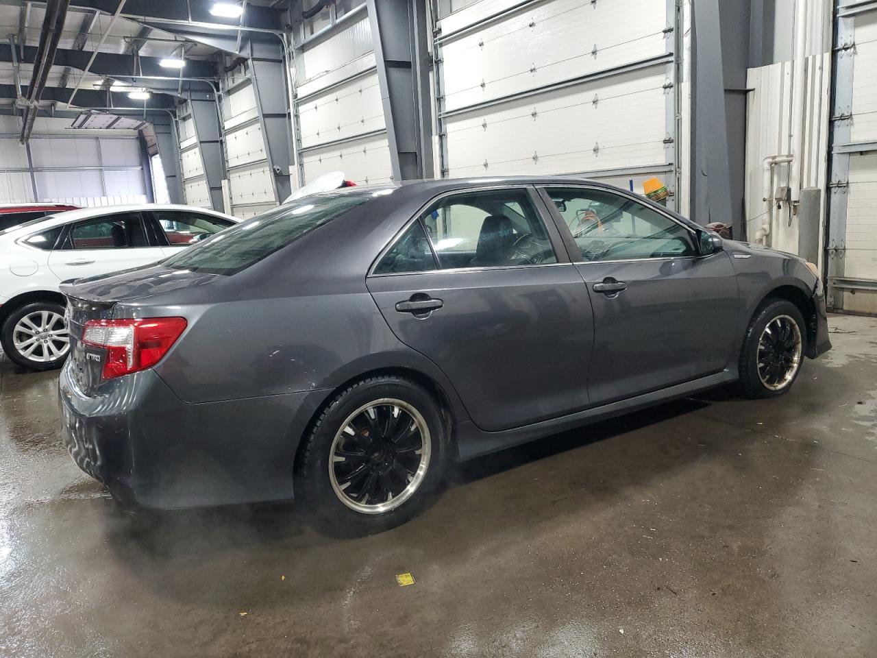 2012 Toyota Camry - Image 3