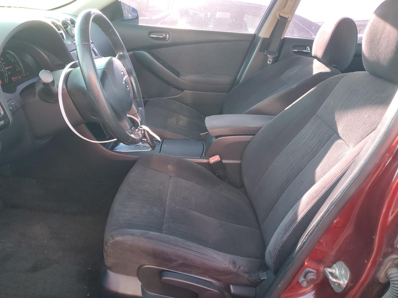 2012 Nissan Altima - Image 7