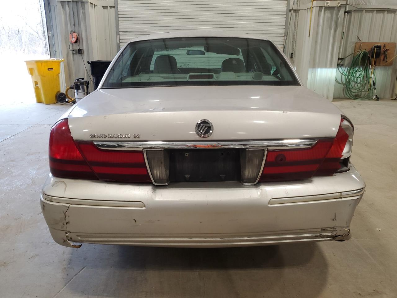 2004 Mercury Grand Marquis Gs VIN: 2MEFM74WX4X644262 Lot: 81796074