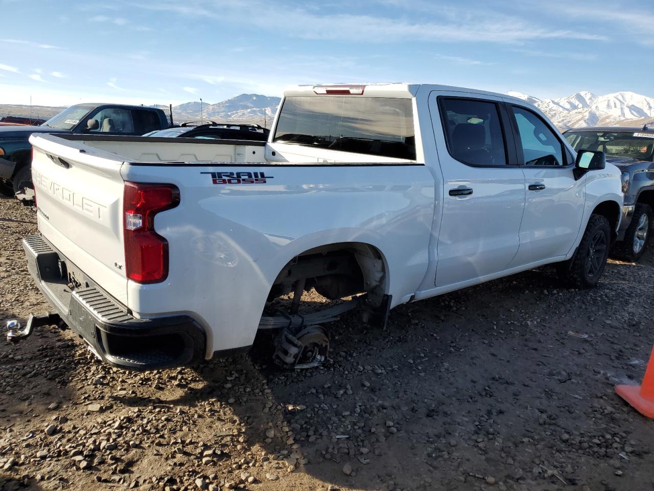 2020 Chevrolet Silverado - Image 3