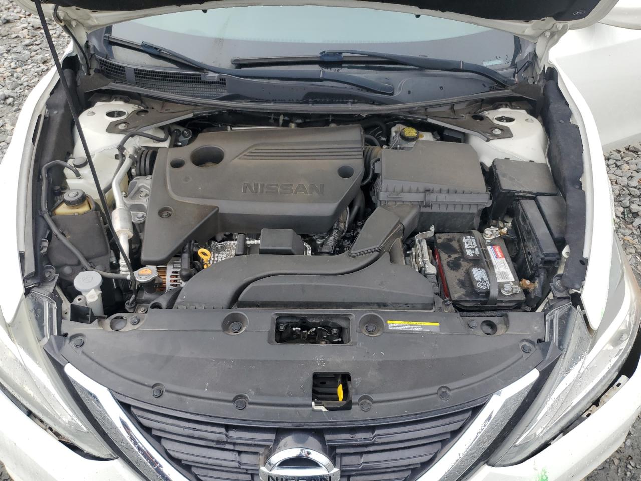 2018 Nissan Altima - Image 11
