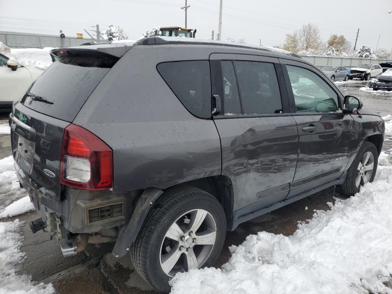 2016 Jeep Compass - Image 3