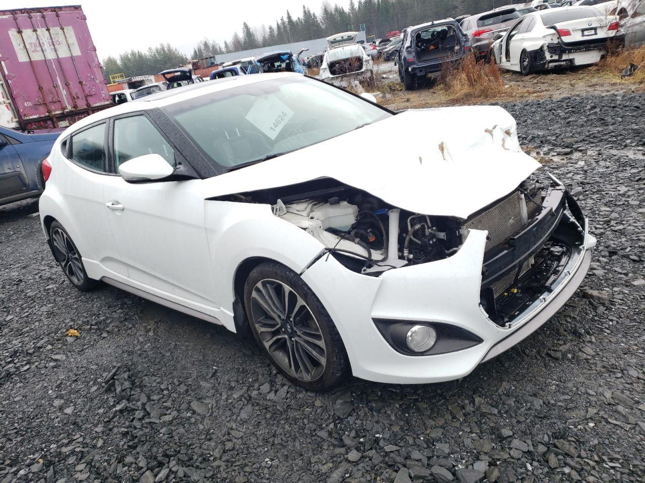 2016 Hyundai Veloster - Image 4