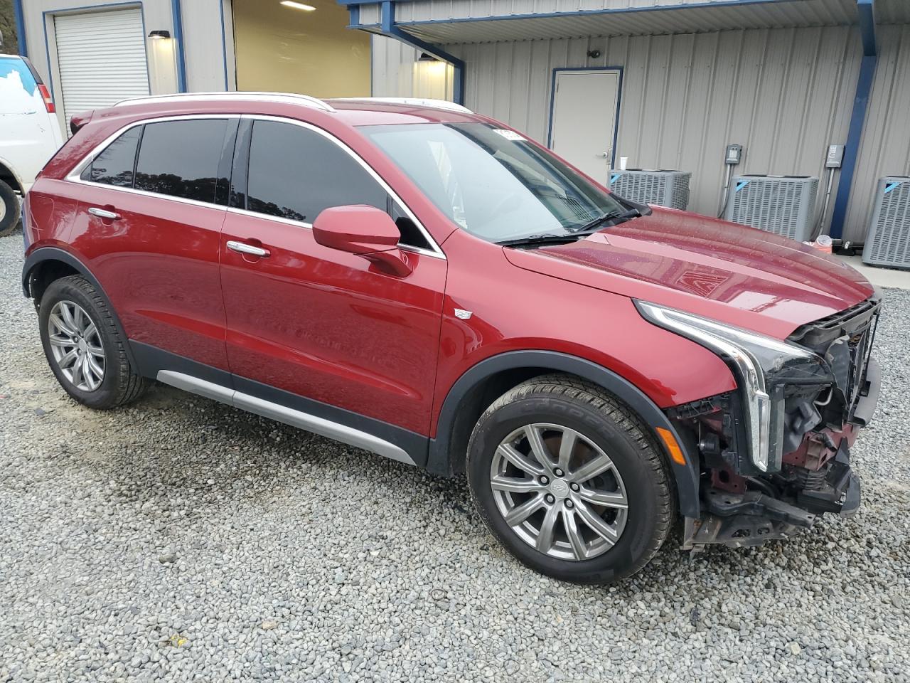 VIN 1GYFZCR41KF186892 2019 CADILLAC XT4 no.4