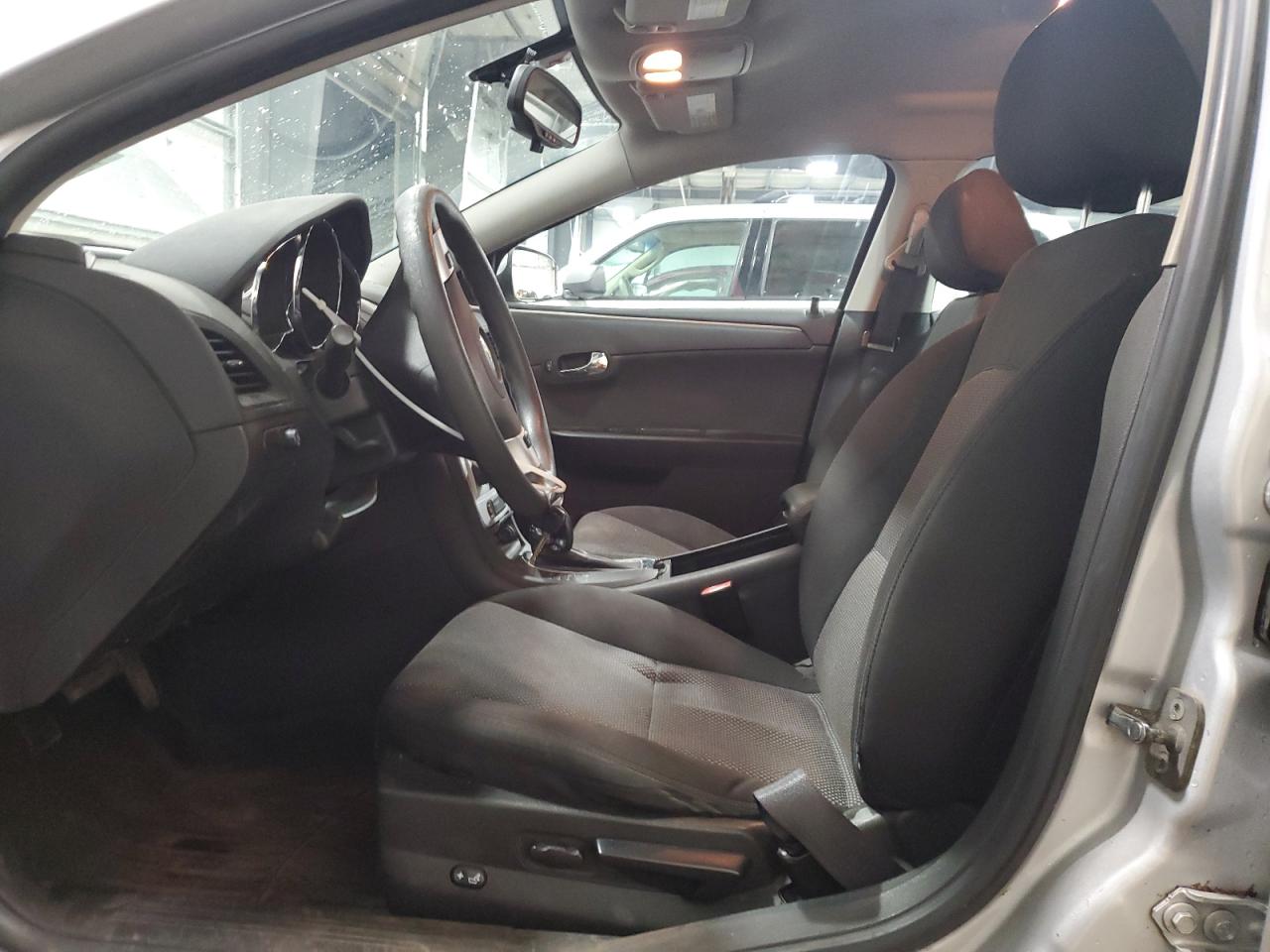2012 Chevrolet Malibu - Image 7