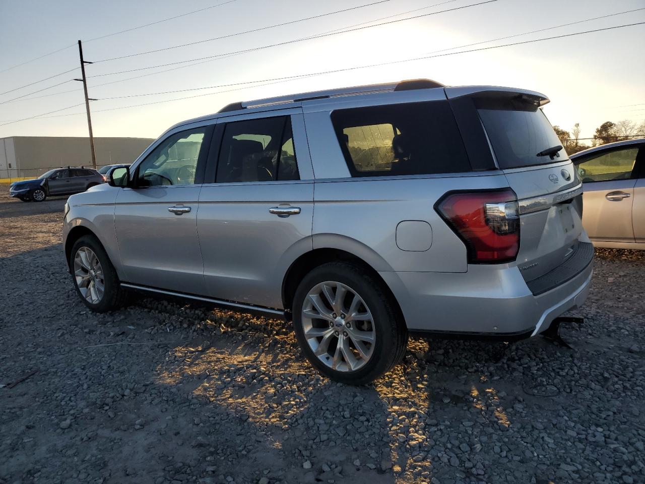 2018 Ford Expedition - Image 2