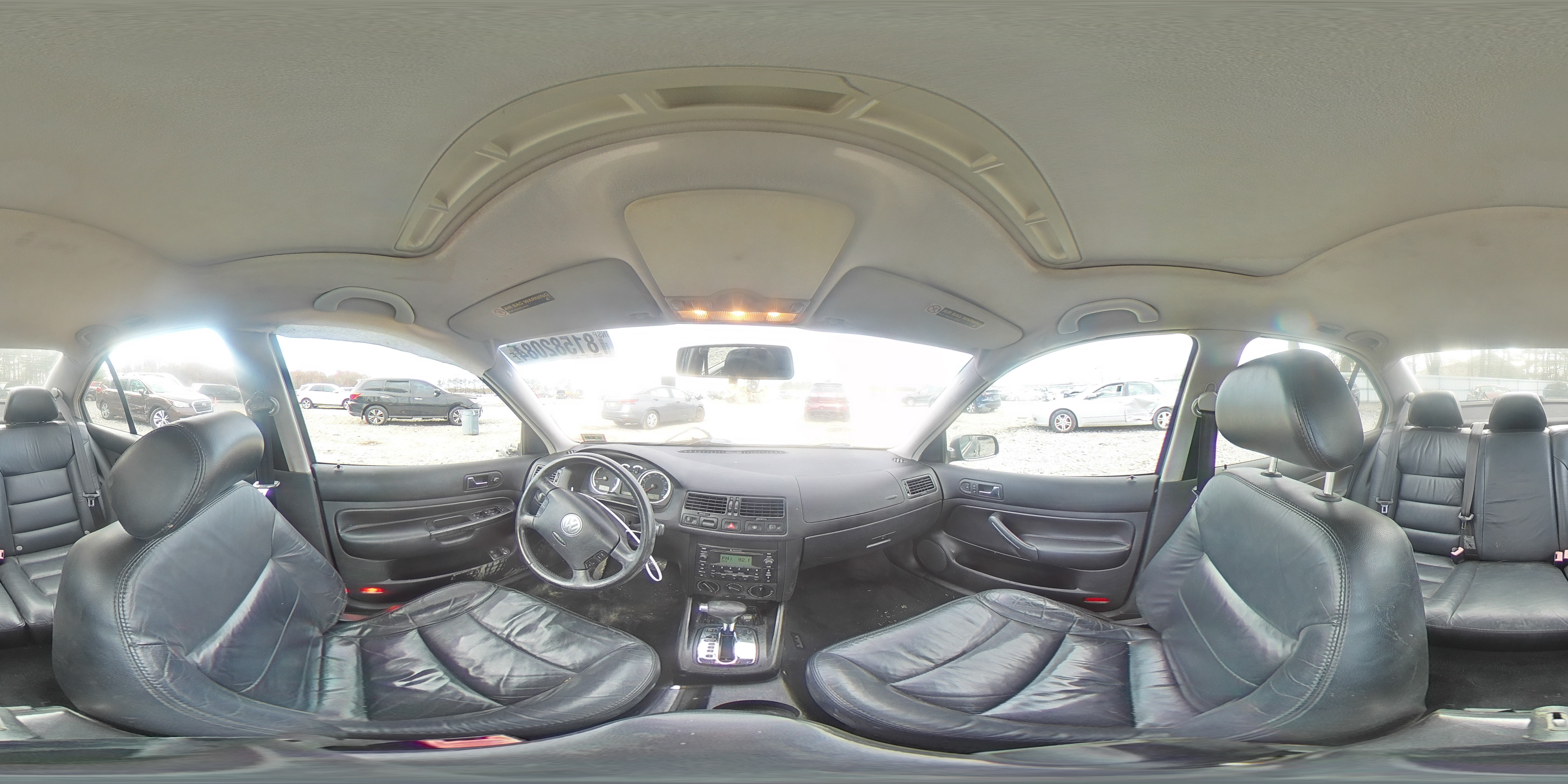 2004 Volkswagen Jetta - Image 12