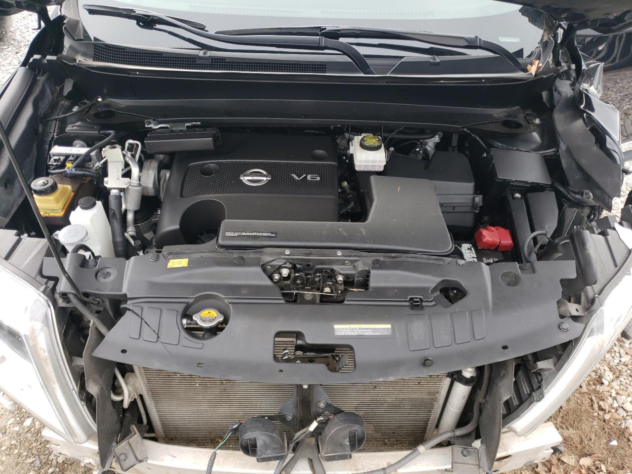 2016 Nissan Pathfinder - Image 13