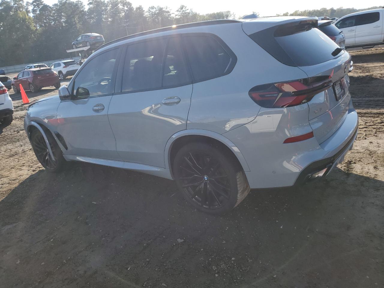 2024 BMW X5 - Image 2