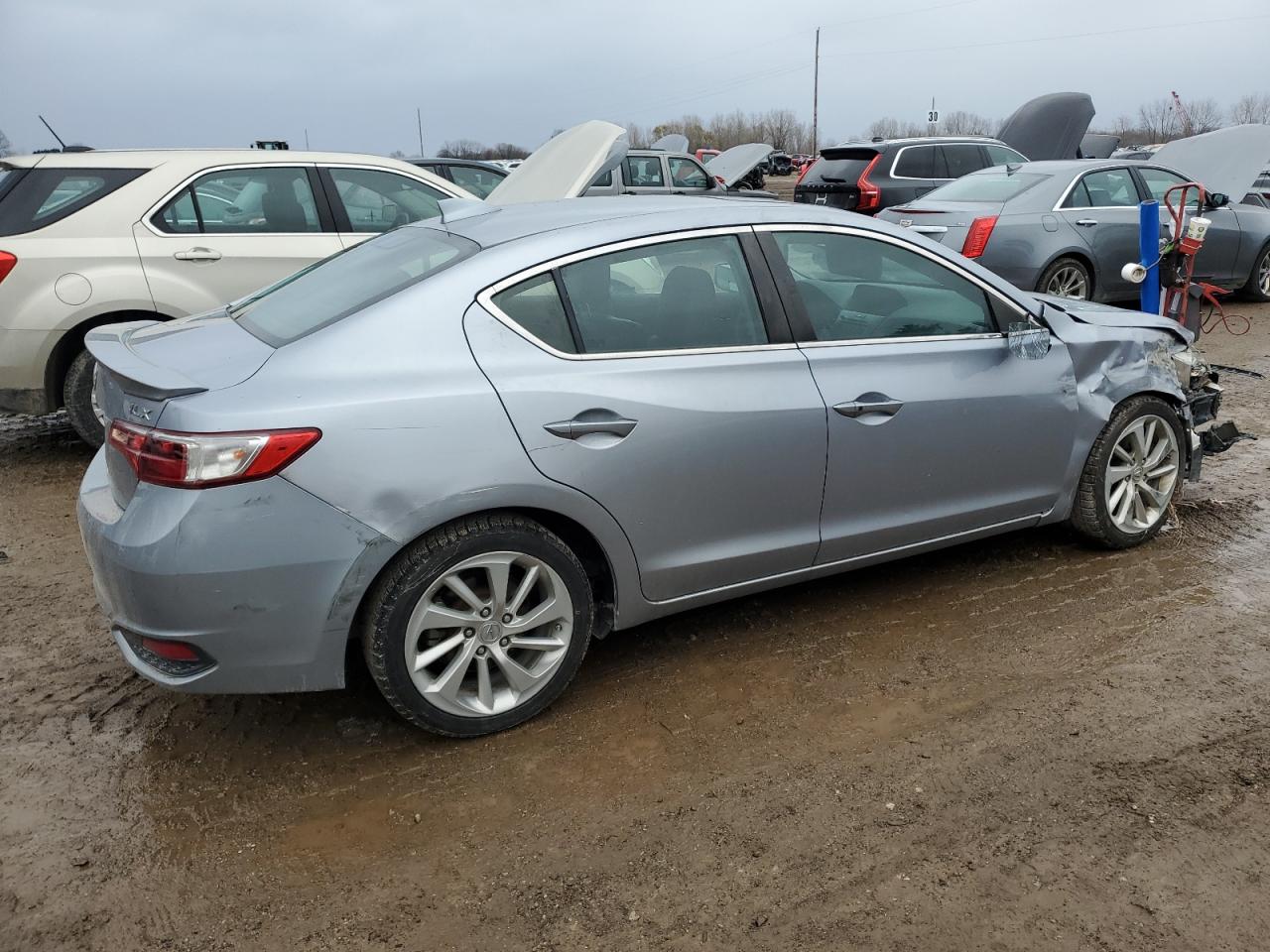 VIN 19UDE2F73GA014614 2016 ACURA ILX no.3