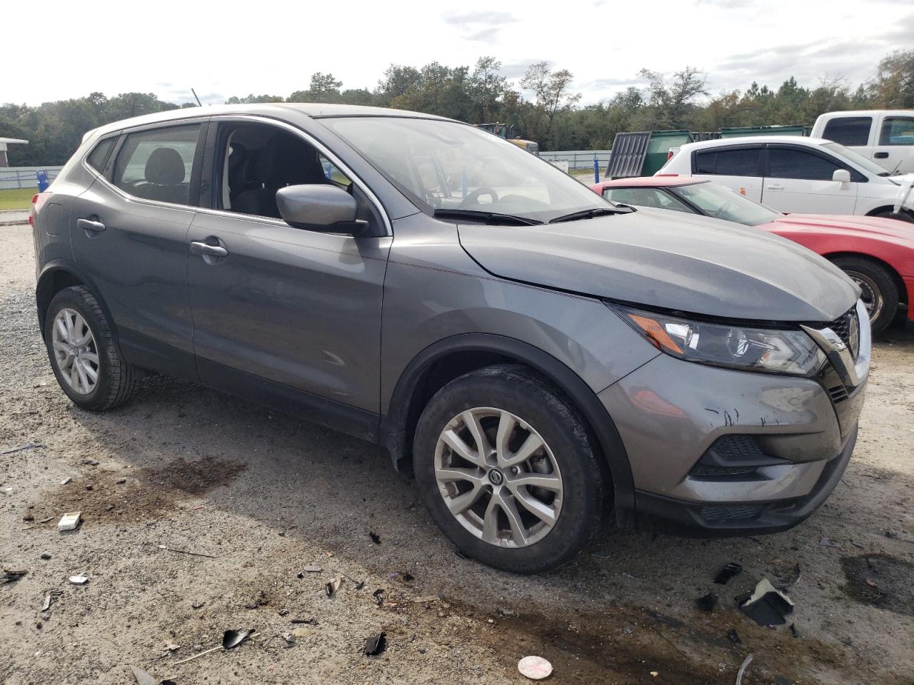 2021 Nissan Rogue - Image 4