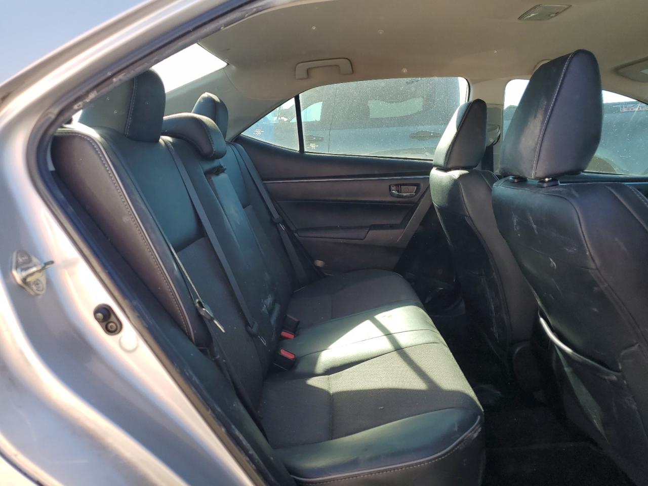 2015 Toyota Corolla - Image 10