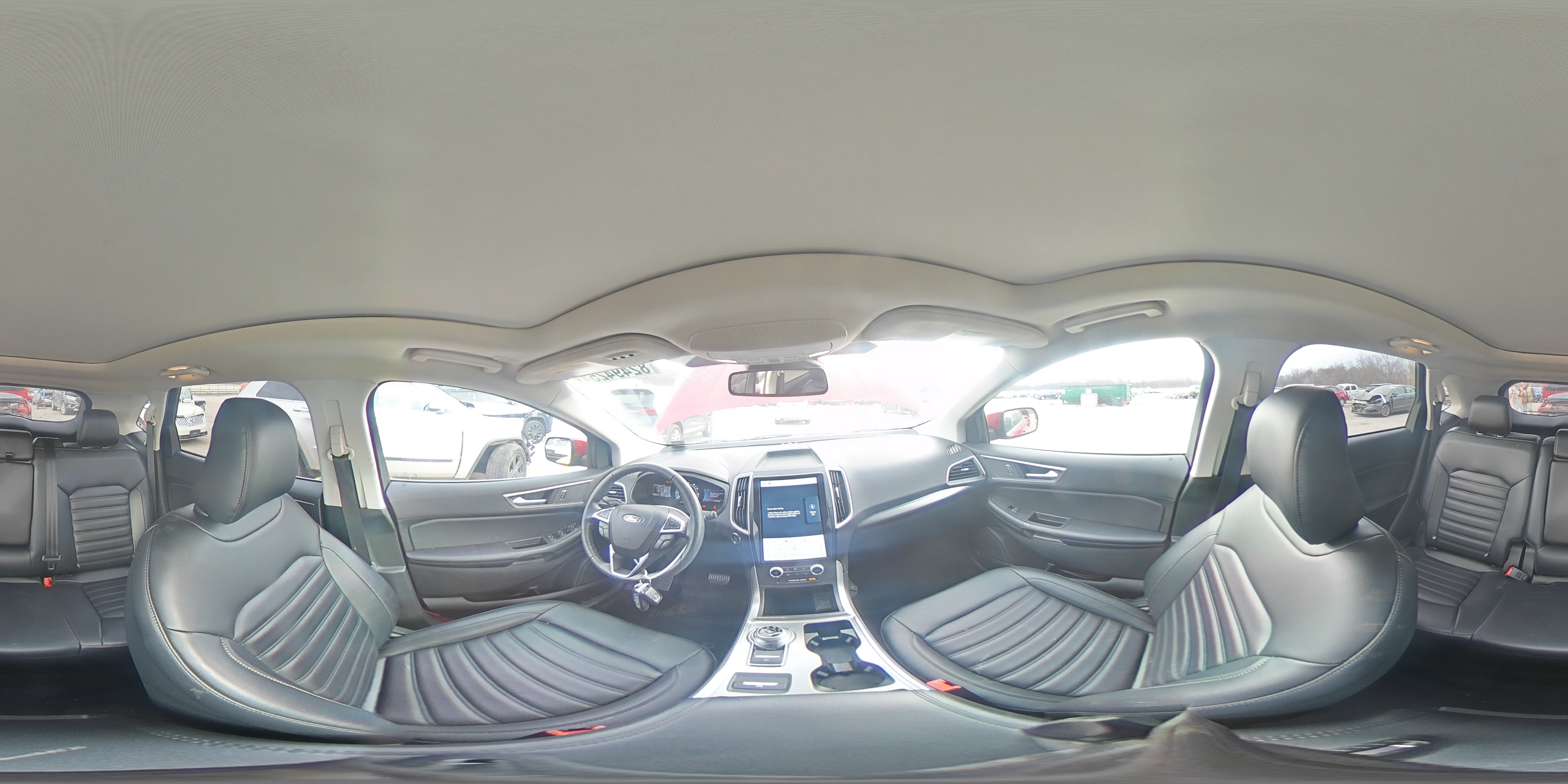 2022 Ford Edge - Image 13
