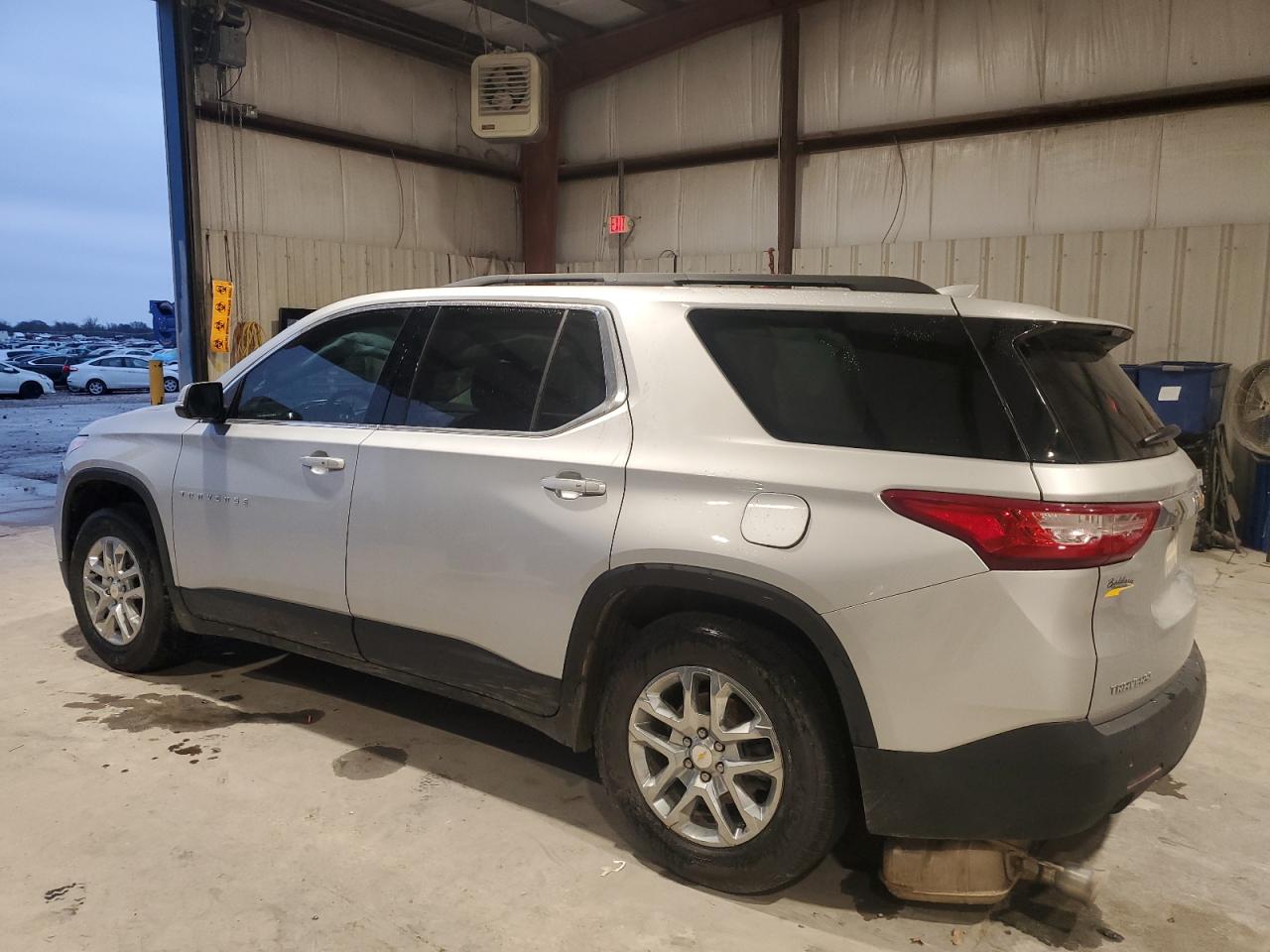 2021 Chevrolet Traverse - Image 2