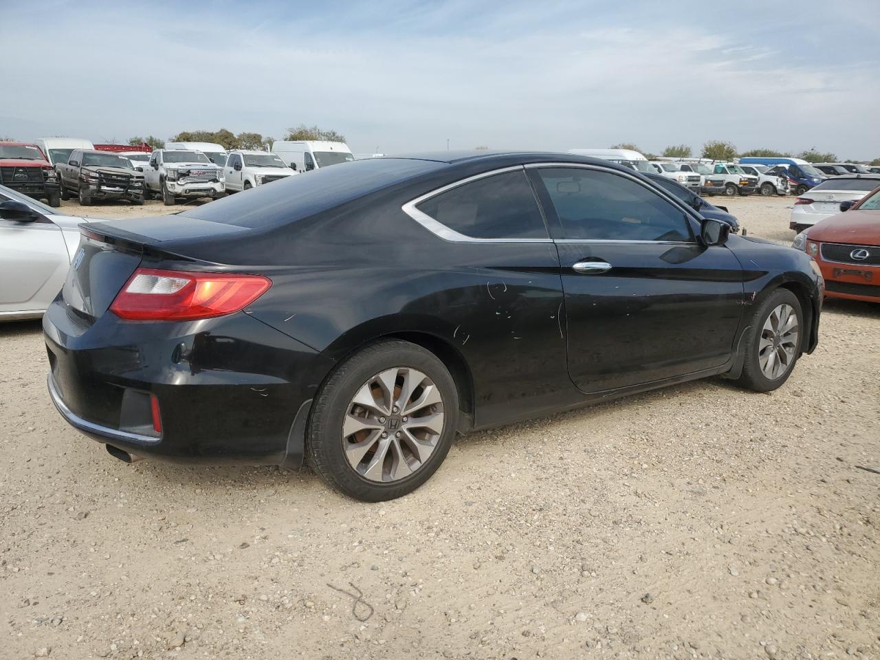 2015 Honda Accord - Image 3