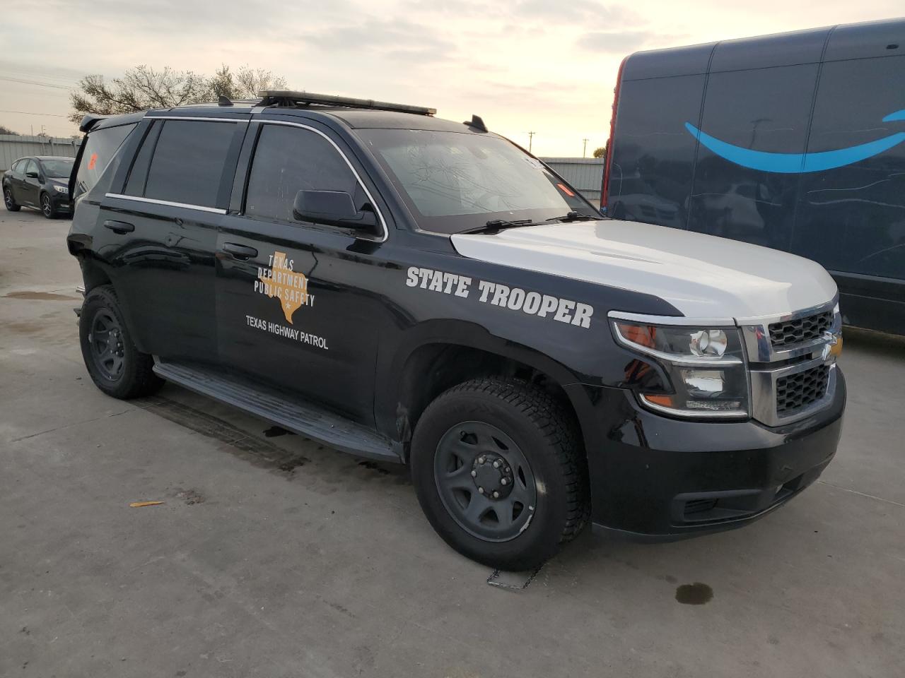 2017 Chevrolet Tahoe - Image 4