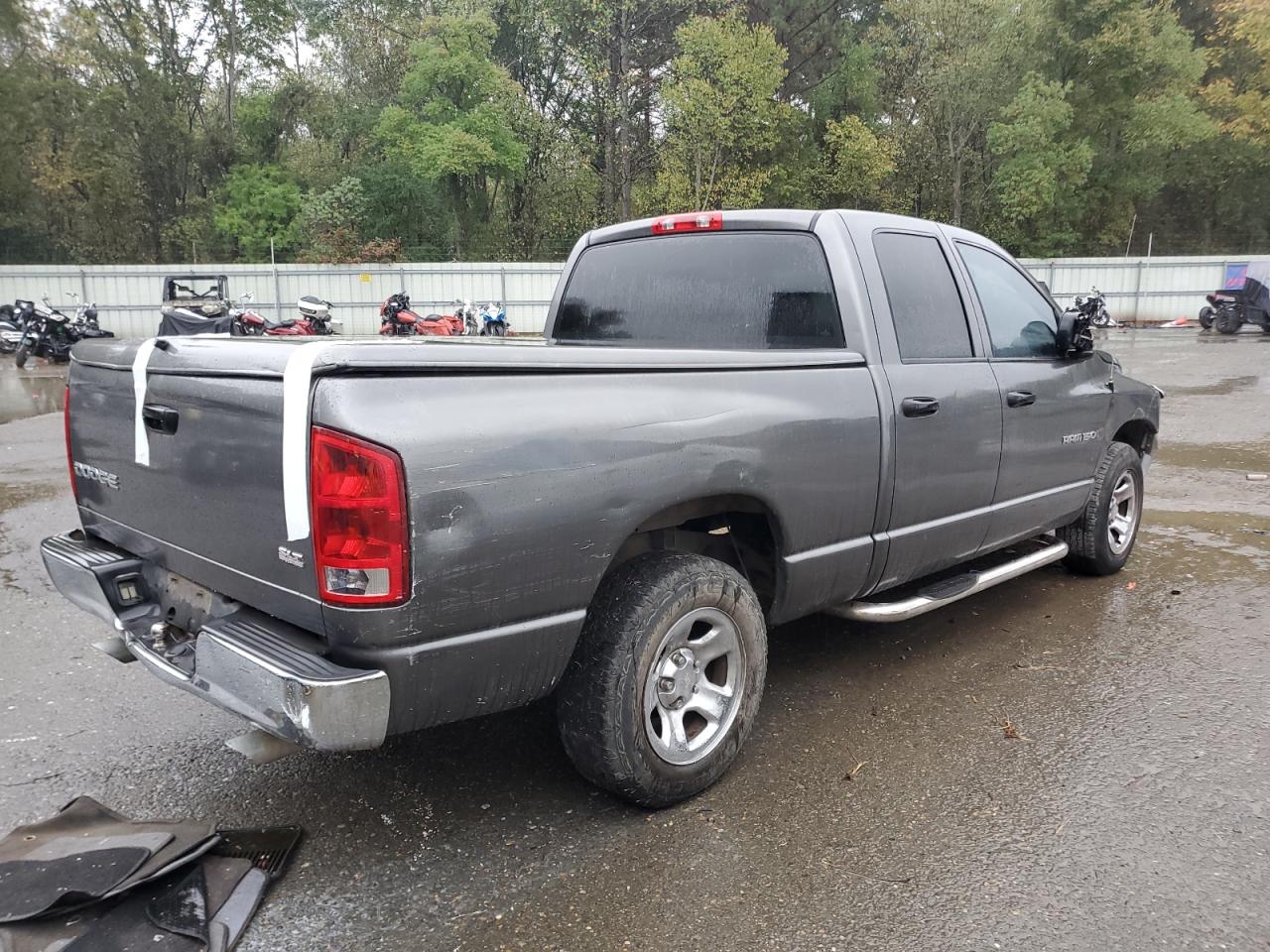 2004 Dodge RAM - Image 3