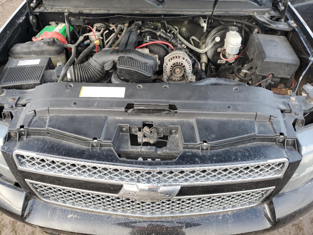 2009 Chevrolet Tahoe - Image 12