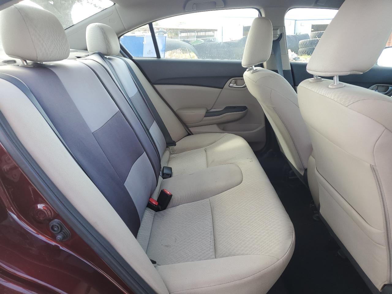 2015 Honda Civic - Image 10
