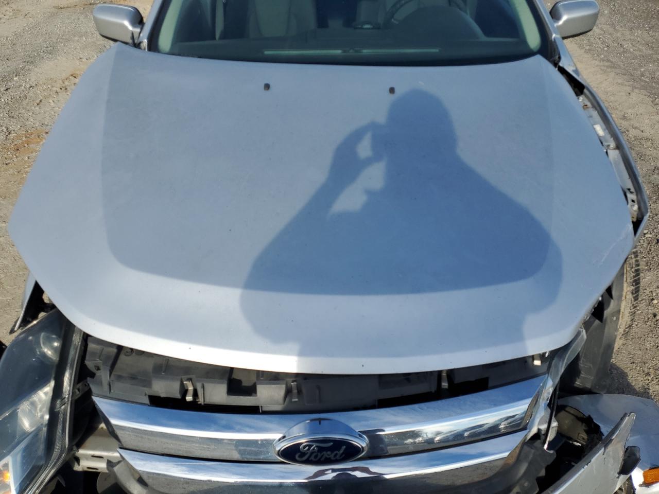 2012 Ford Fusion - Image 12