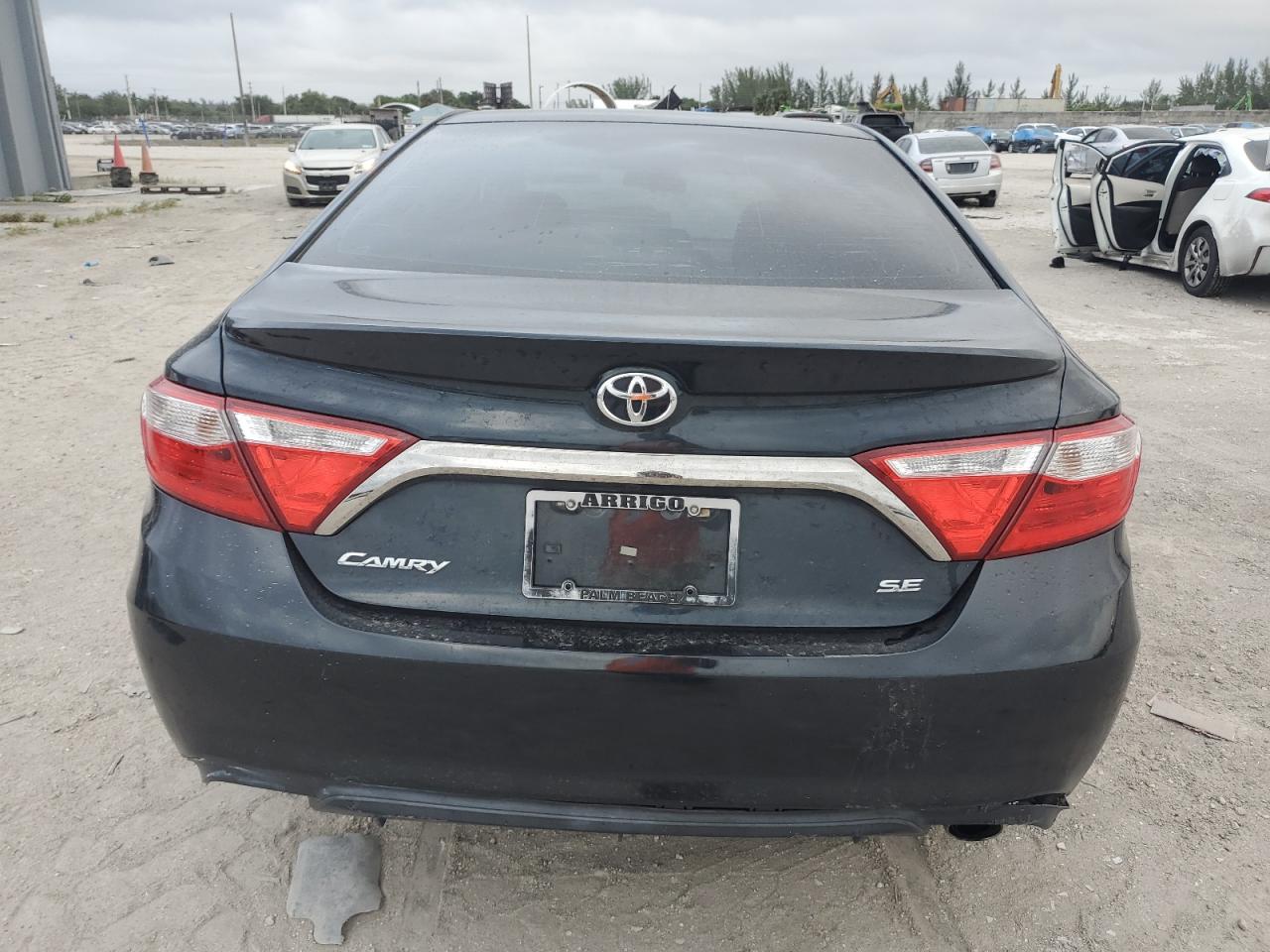2016 Toyota Camry - Image 6