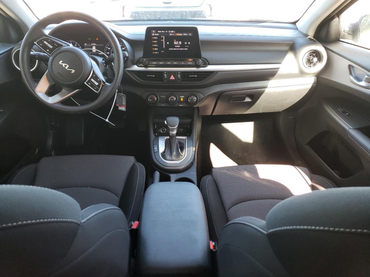 2024 Kia Forte - Image 8